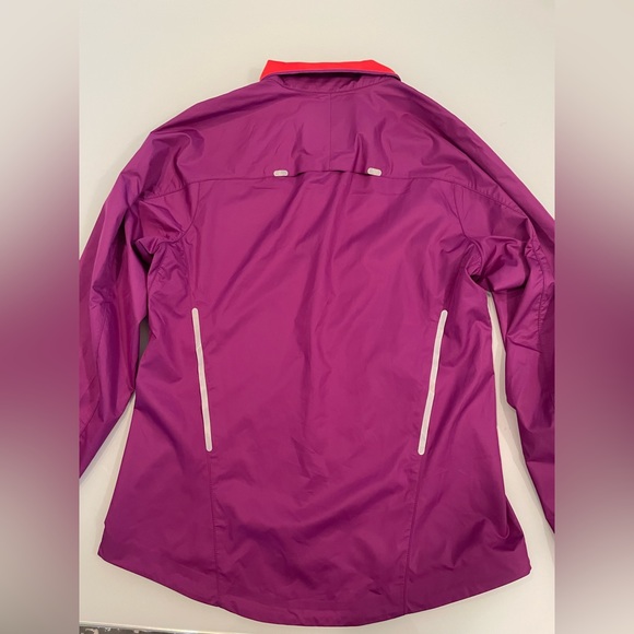 Nike Jacket Womens SZ Med Purple Storm Fit Windbreaker Lightweight Stormfly - Picture 7 of 8